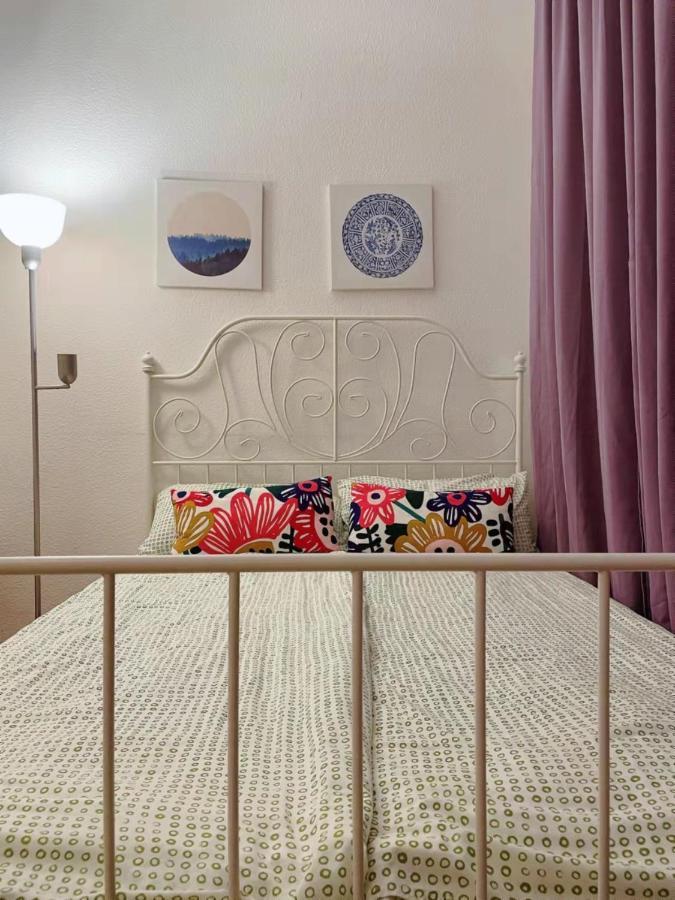 Familienfreundliches Apartment Im Zentrum Fuer Geschaeftsreisen Und Privat Дрезден Екстер'єр фото